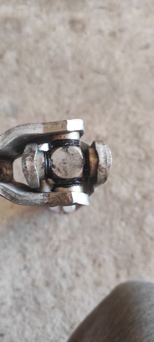 Кермовий карданчик