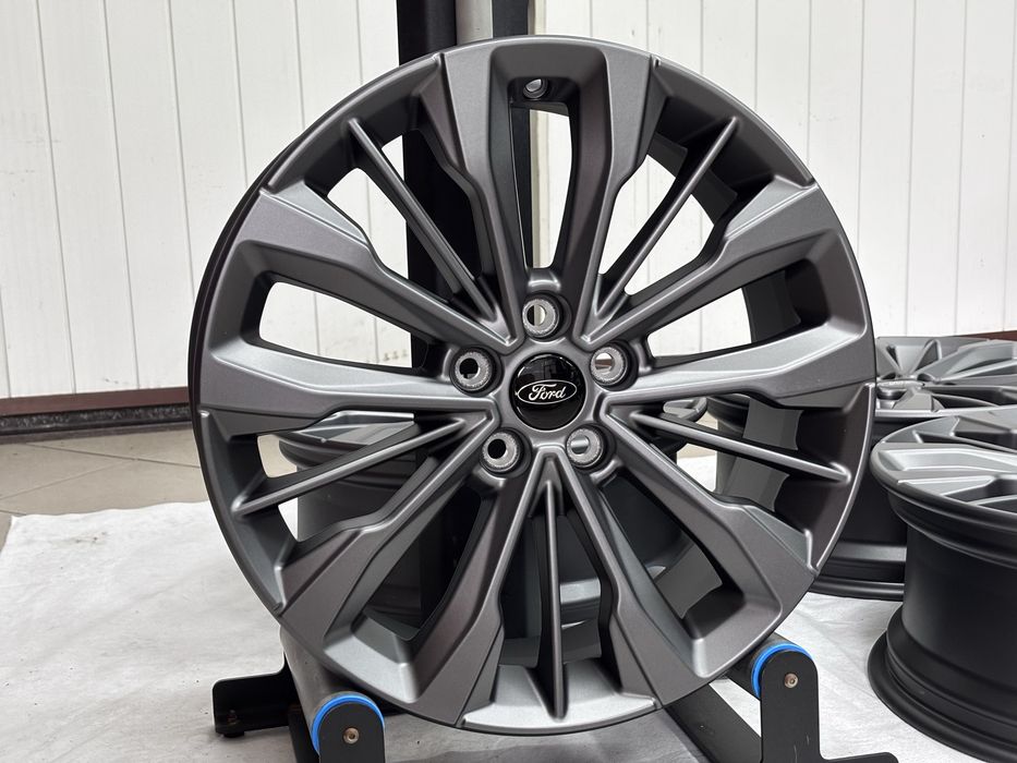 NOWE oryginalne felgi Ford Puma 5x108 7Jx18 ET47,5 Focus Mondeo Kuga Connect Tourneo B-max C-max
