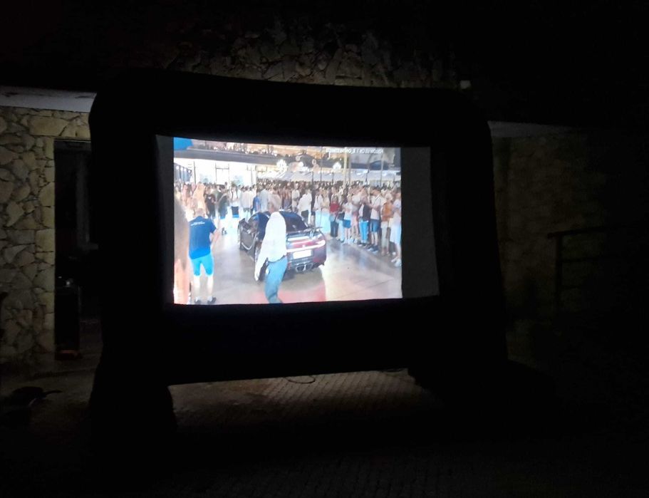 projector Optoma ES521 de 2000 lumens Ansi VGA