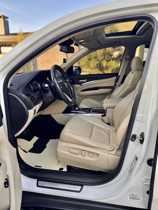 Продам власну, обслужену Акуру МДХ