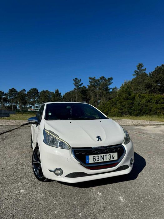 Peugeot 208 1.6 Thp GTi 200cvs