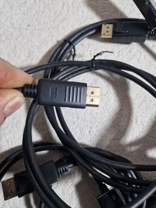 Kabel DisplayPort DP - HDMI o długości 2 metrów.Nowy 100 %sprawny