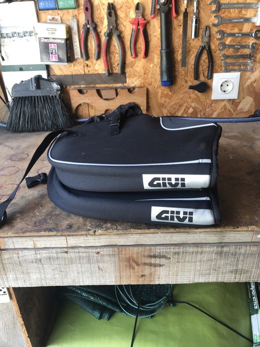 Cobre mãos GIVI como novo