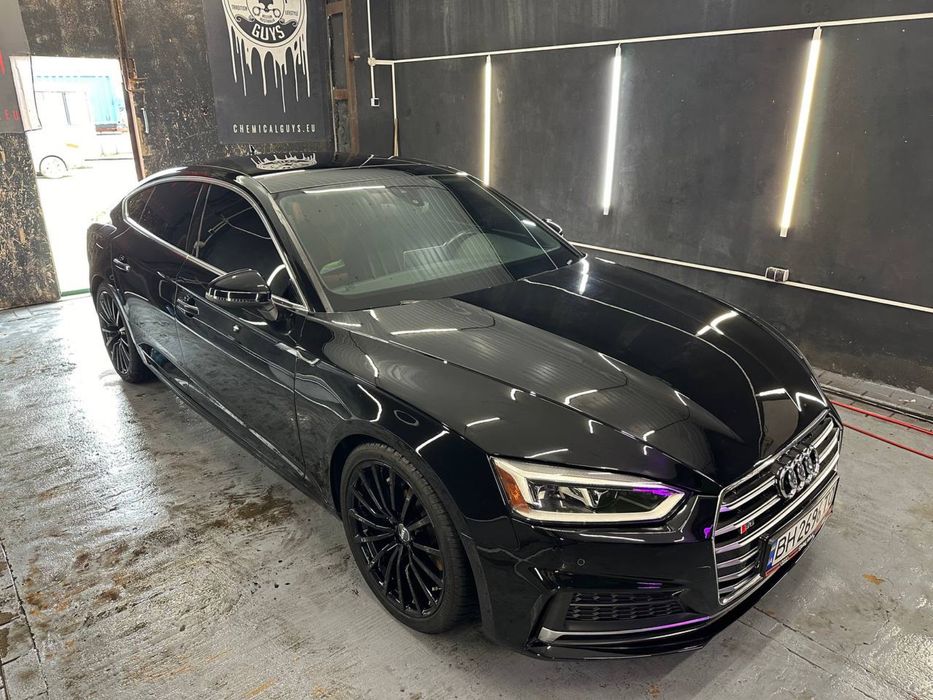 Продам Audi A5 2018 год цена 19900$