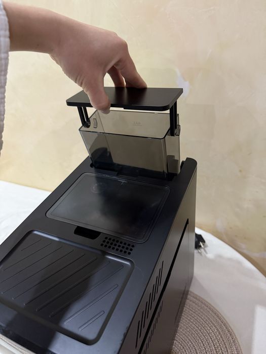 Кавомашина Cecotec Superautomatomatische Kompakt