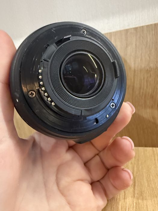 Обʼєктив Nikon 18-55 mm, AF-S DX Nikkor, без дефектів