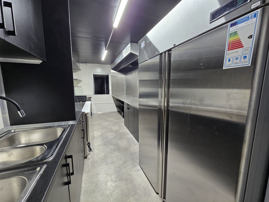 Przyczepa Gastronomiczna - PREMIUM -  6m x 2,4m