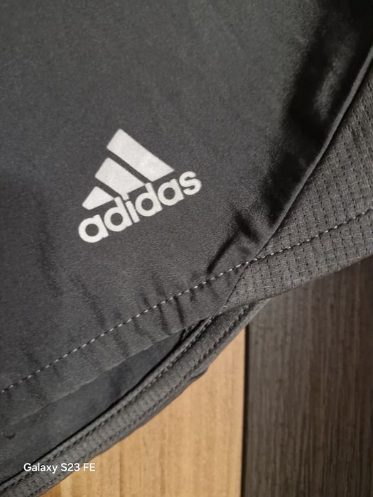 Spodenki krotkie damskie Adidas rozmiar S stan idealny