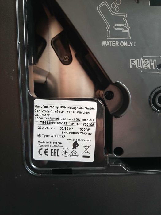 Ekspres do kawy Siemens EQ.6 plus s300 srebrny/ stan idealny/mało używany