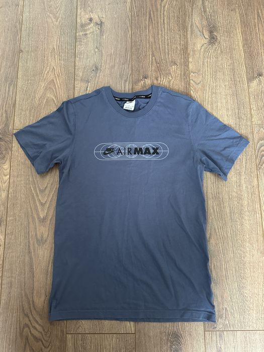 Футболка Nike AirMax