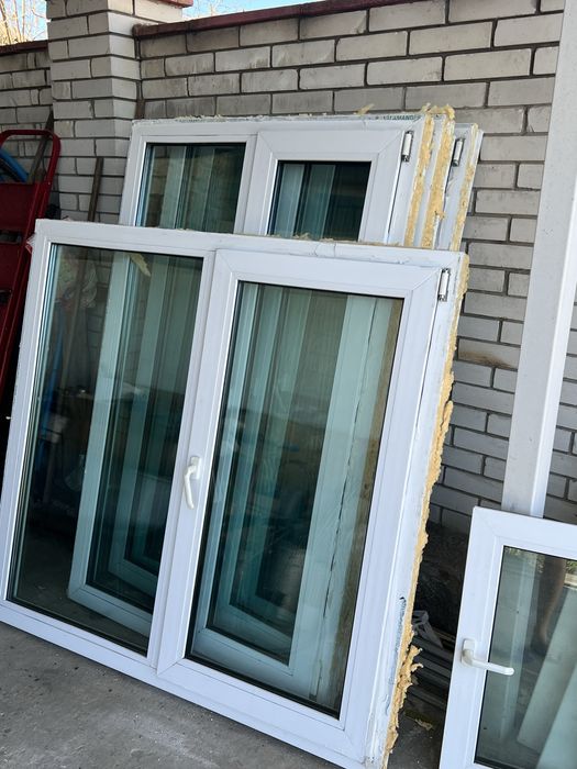 Продам вікна пластикові