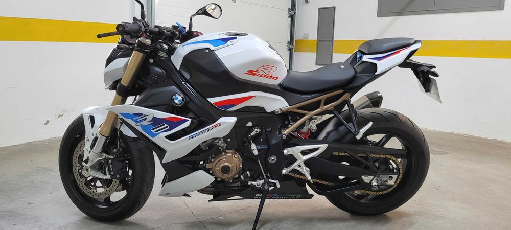 Bmw s 1000 r pack m