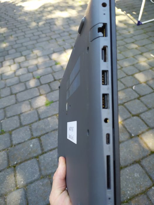 Lenovo  Ideapad 320, i5-8250 8x1,6Ghz ,12Gb ddr4 ,SSD 256Gb,FullHD 15,6",Win11