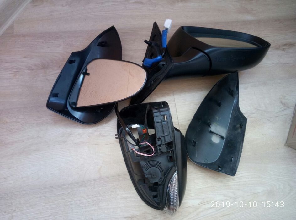 Зеркало (дзеркало) Toyota Camry 50 Camry 70.Corolla 150..Европа.