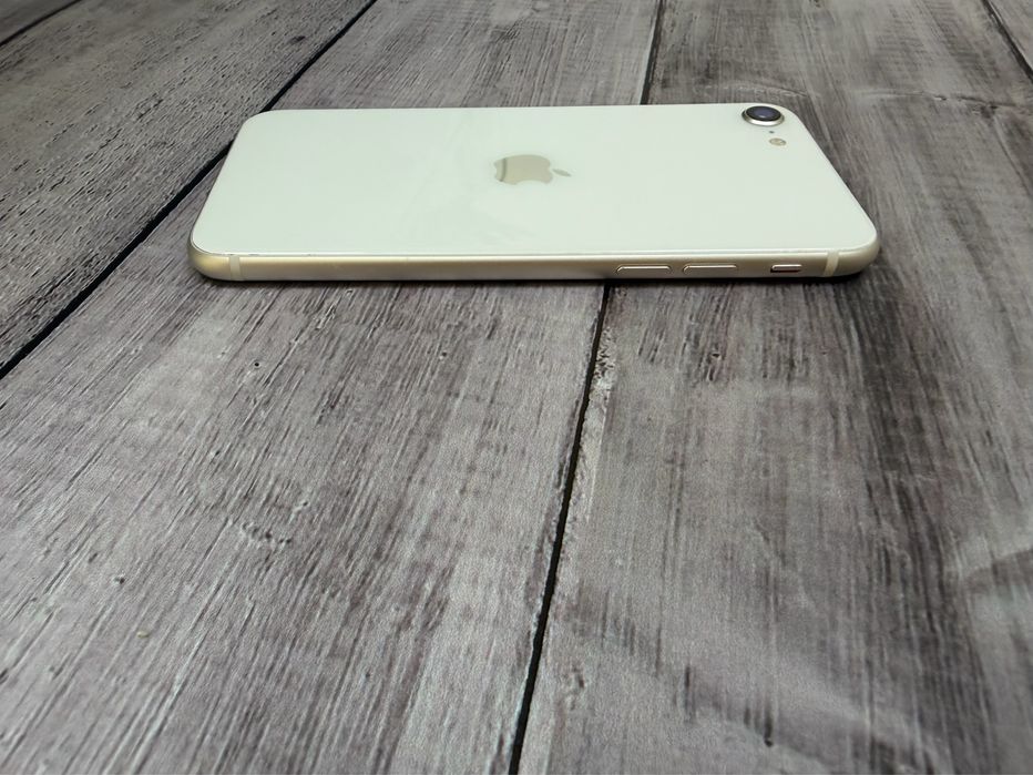 Iphone SE 3 128gb neverlock White Global 160$