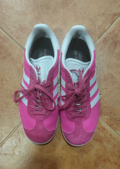 Sapatilhas Adidas Gazelle (Tamanho 37 1/3)