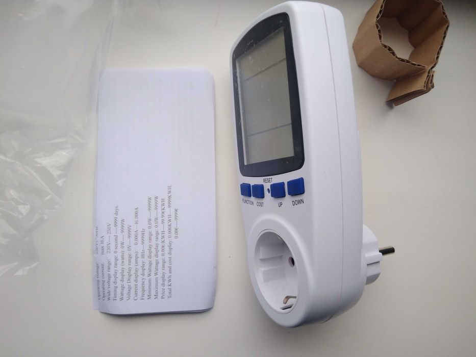 Ваттметр с подсветкой. амперметр вольтметр энергометр Енергометр