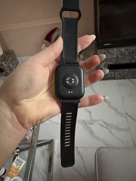 Продам часы Redmi Watch 5 Active