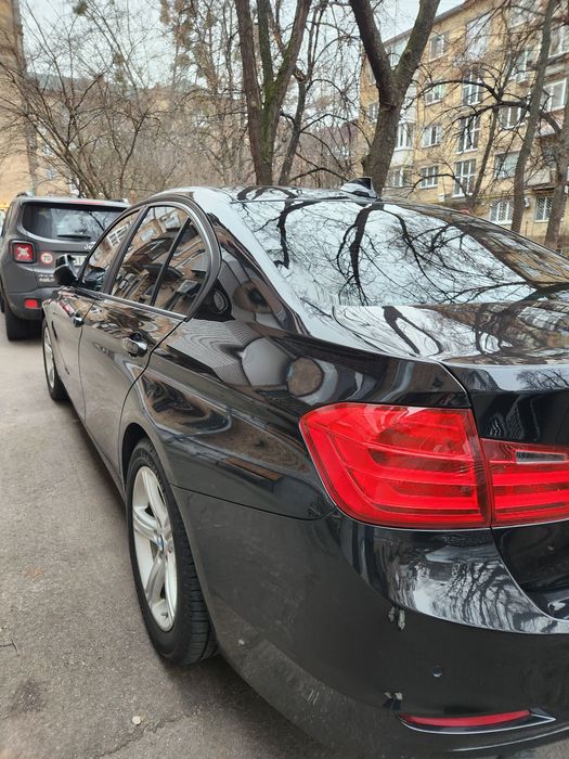 BMW 320i Xdrive 2014 рік