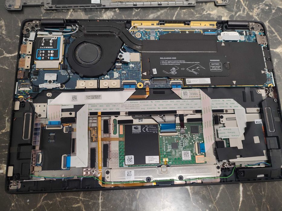 Розбір DELL Latitude 7410  та  HP ProBook 640 G4