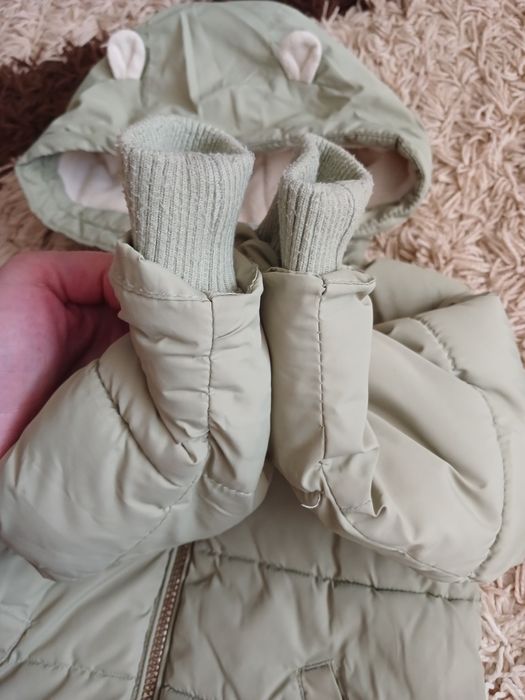 Курточка на дівчинку