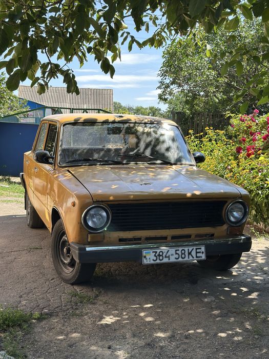Продам або обміняю ваз 21011
