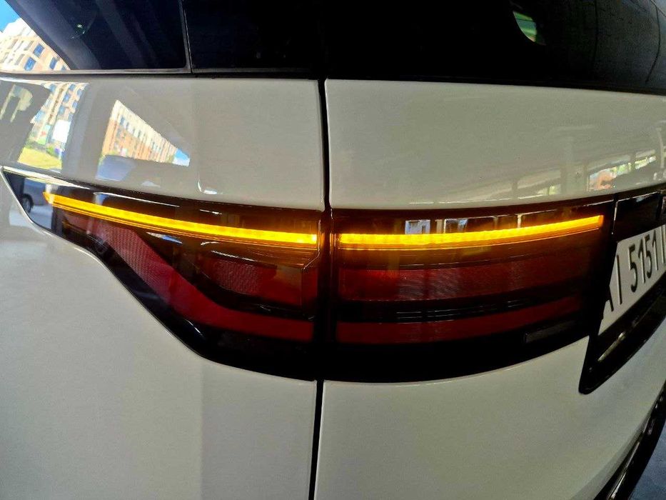 Land Rover Discovery 2021 VIN SALRM4EU9N2463421 фото оголошення 9 з 14