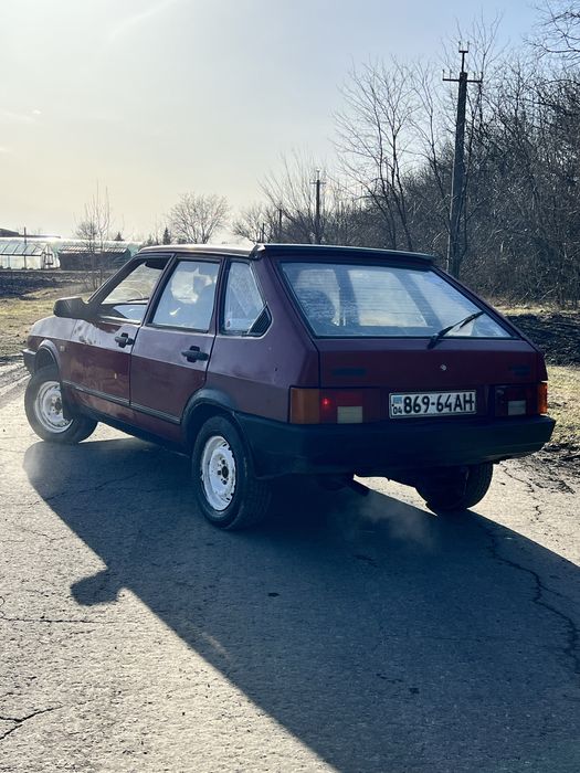 ВАЗ 2109 1.3 Бензин 1995 год Не гнилая По т.п