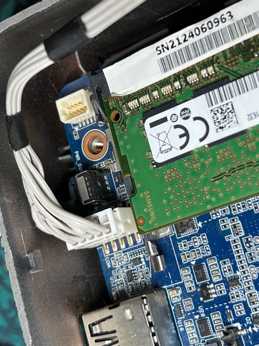 Terra PC Micro 6000 v4 i5 10210U DDR4 4GB SSD 128GB БУ