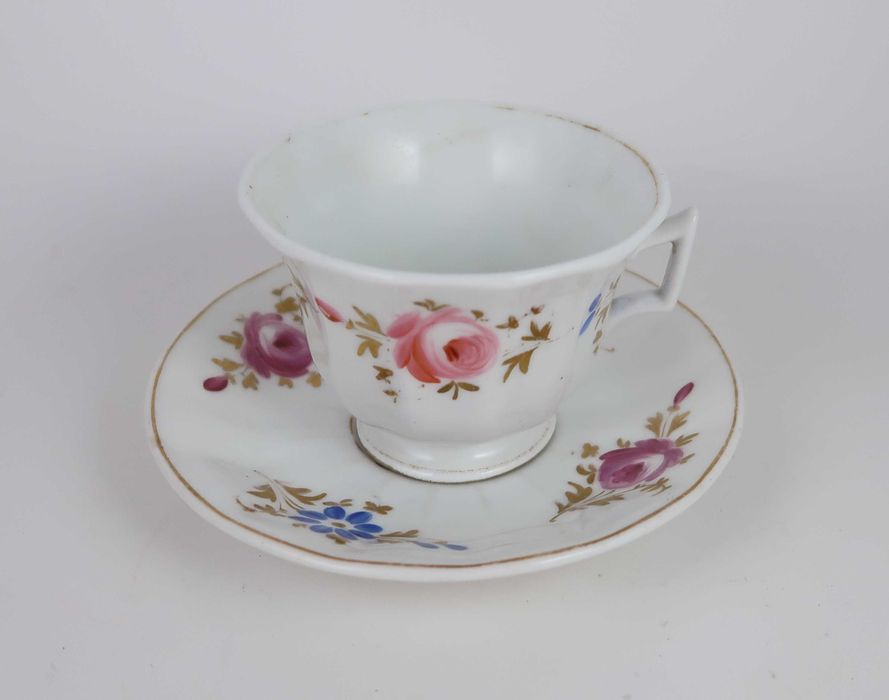 Chávena Vista Alegre Séc. XIX Pintura Manual