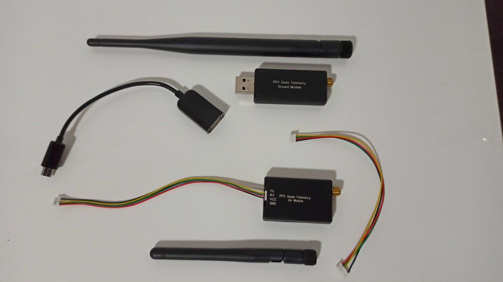 Łódka zanętowa telemetria APM Pixhawk