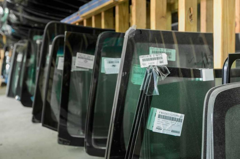 Лобове скло на майже всі авто СКЛАД ЗАМІНА Пошта