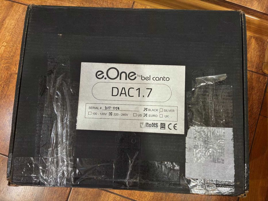 ЦАП Bel Canto DAC 1.7 - DAC Pre amp and Headphone amplifier