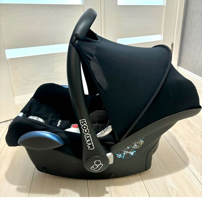 Дитяче автокрісло Maxi-Cosi Cabriofix 0+
