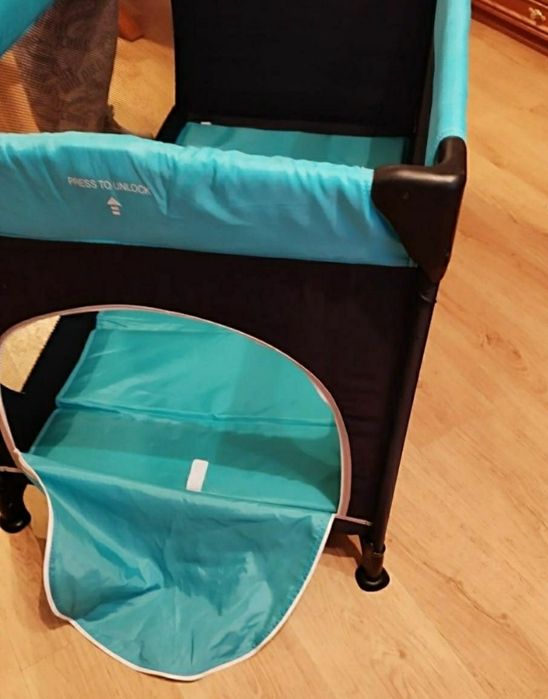 Łóżeczko turystyczne,składane