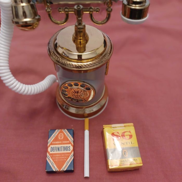 Cigarreira com caixa de musica