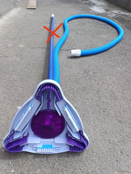 Пелосос для басейну