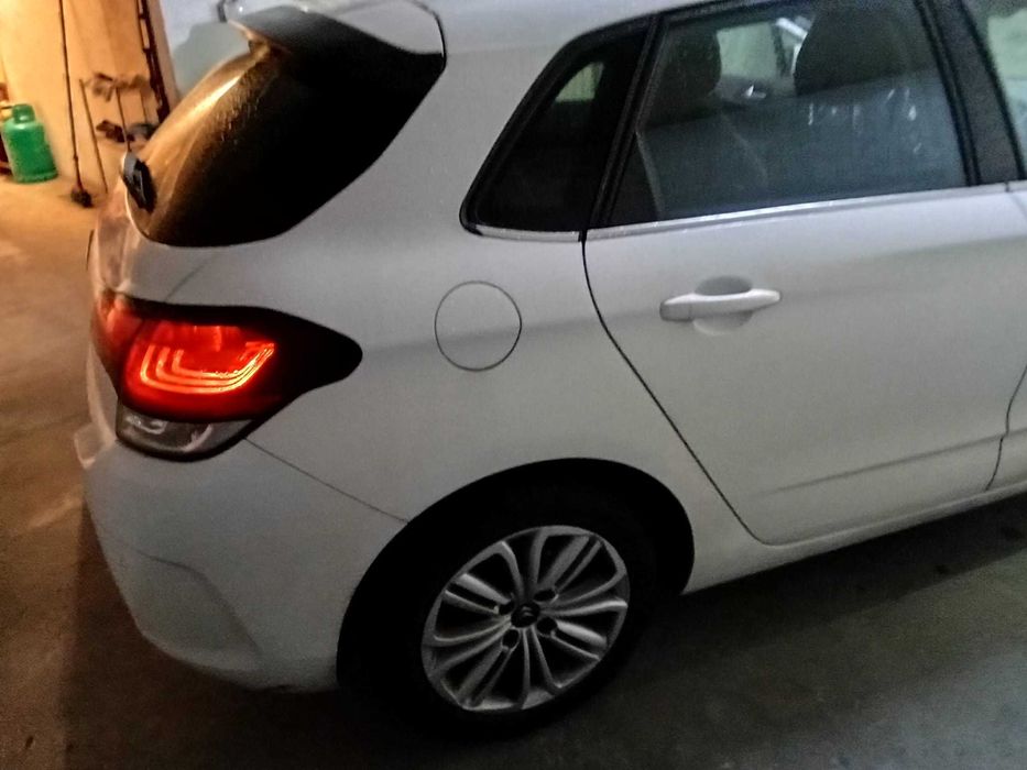 Citroen 1600 CC HDI 2016 gasóleo 5 lugares