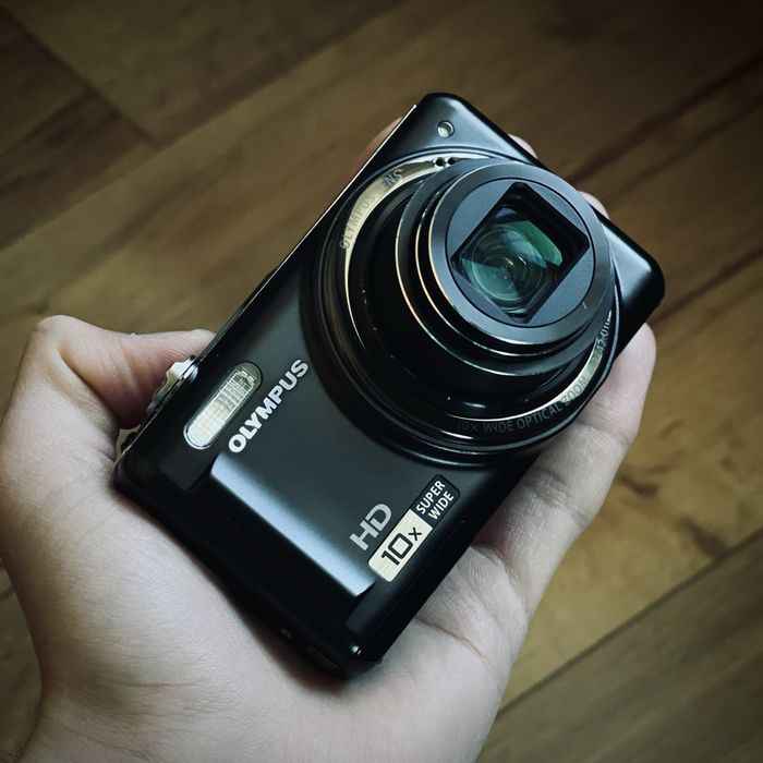 Olympus VR-310 ПОВНИЙ КОМПЛЕКТ Цифровий Вінтажний Фотоапарат Мильниця Y2K