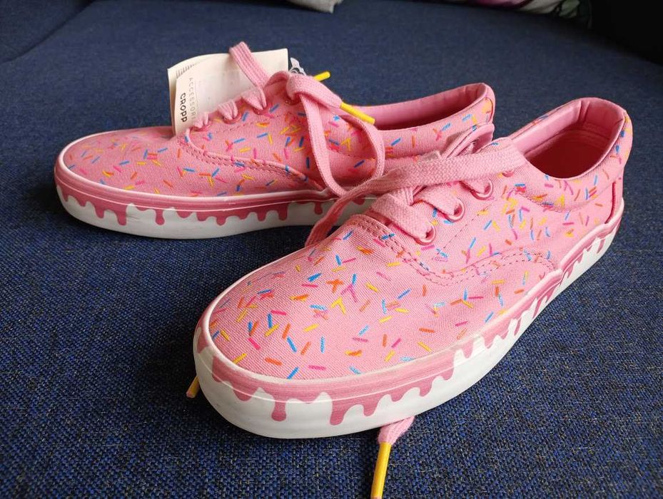 NOWE trampki Cropp donut różowe 36