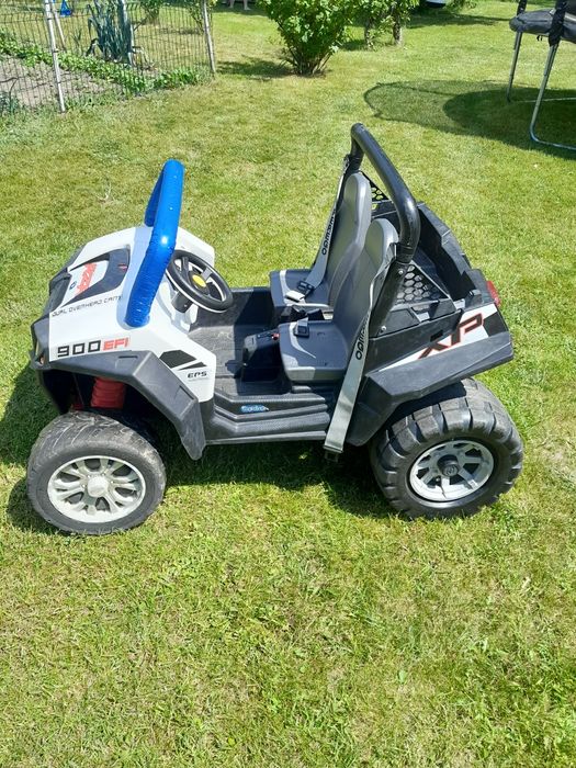 Pojazd peg perego