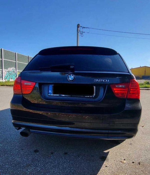 BMW 320i Panorama dach.