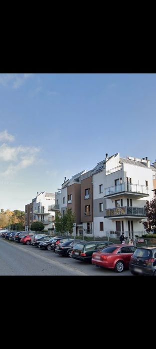 Wynajmę garaż murowany lub miejsce w garażu podziemnym