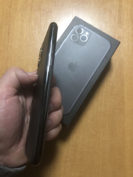 Iphone 11pro на 256 г