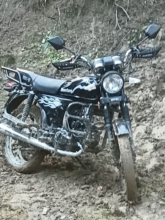 Продам мустанг 125