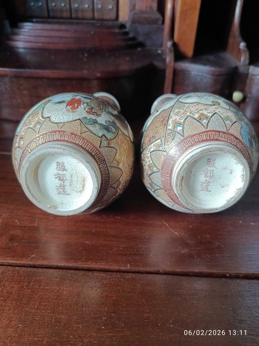 Jarras Vasos Cerâmica Japonesa Séc XIX 16 cm Assinadas Hatorri Zo