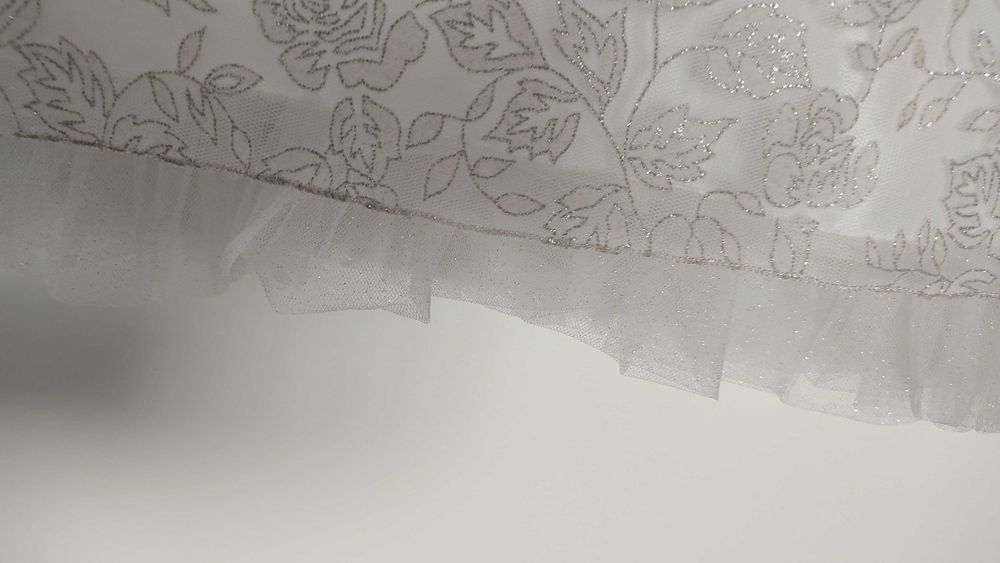 Vestido de menina - cerimônia cinza com tule, novo