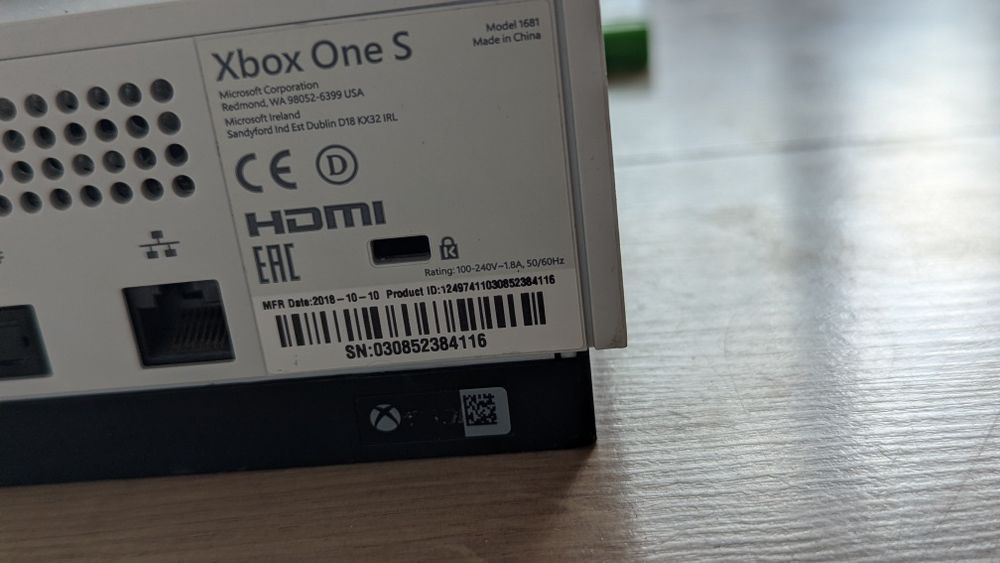 Konsola Xbox One S 1 TB