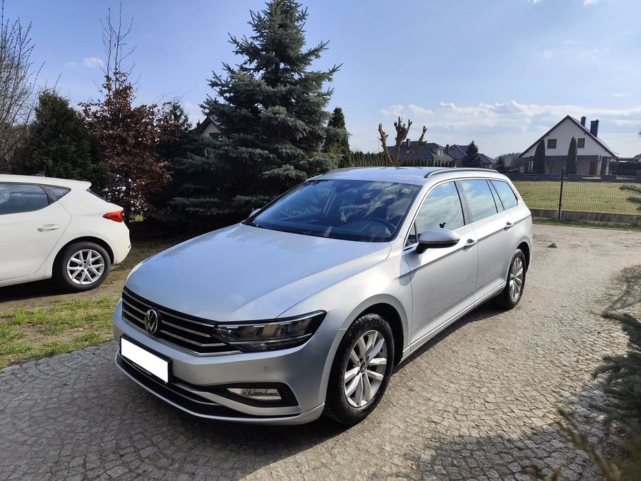 Volkswagen Passat 1.5 TSI 150KM Lane Assist Led Climatronic ACC Krajowy Fv23%