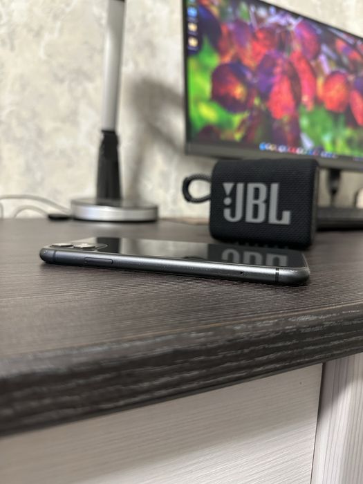 iPhone 11 64Gb • Без ремонтов • Гарантия • Айфон